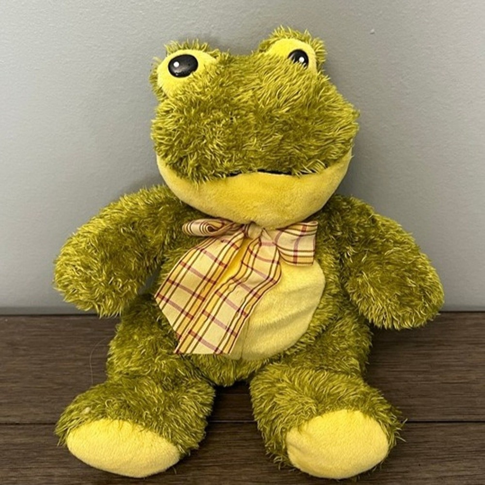 Preferred Plush Green Frog Shaggy Stuffed Animal Checkered Bow Tie Toy Cute 8"